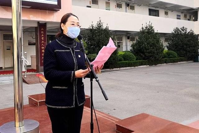  『济南』打赢七项攻坚战！济南中学举行主题升旗仪式