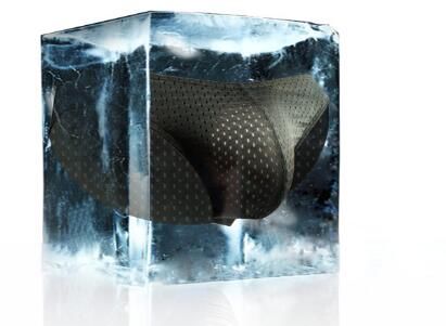 三角裤、四角裤扔了吧!如今流行“冰丝裤”,穿出不一样的你