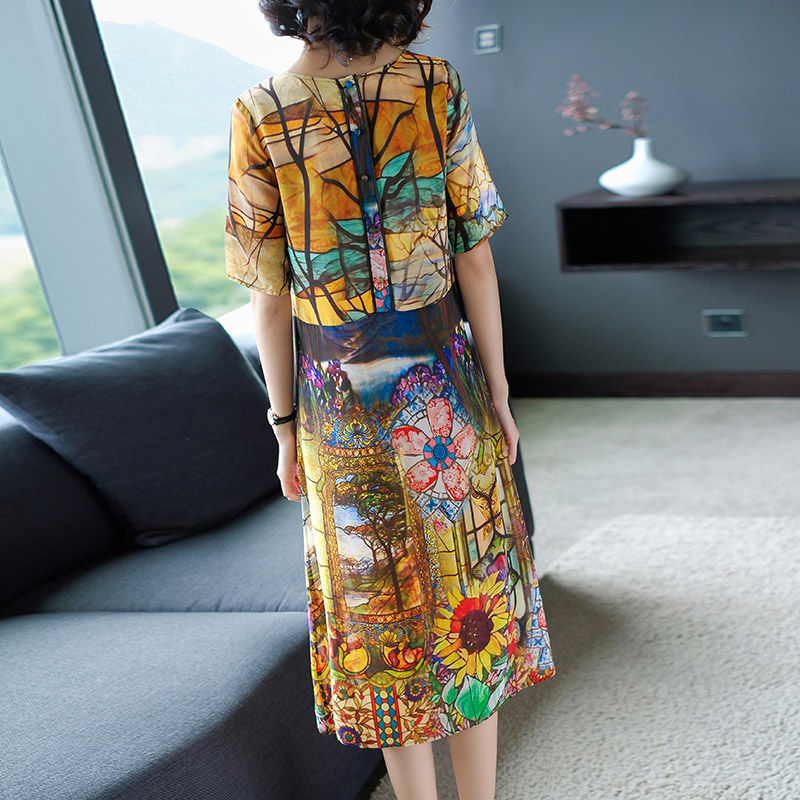 哇!45岁的老婆穿这“富贵裙”，婀娜多姿，美得让人着迷