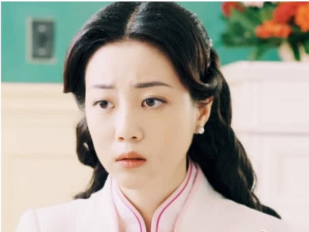 李溪芮性感写真曝光,原来除了大长腿,她的这个部位最撩人