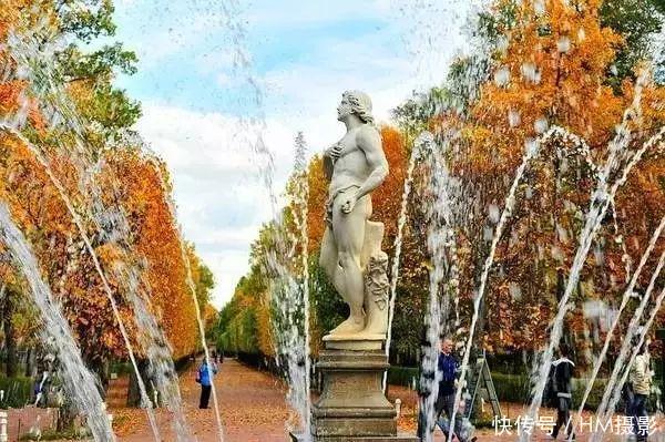 俄罗斯最美的秋天,如同一幅精美的画卷