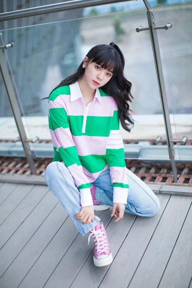  『好看』春季卫衣如何搭配才好看？我怕你看完，追着问我要链接！