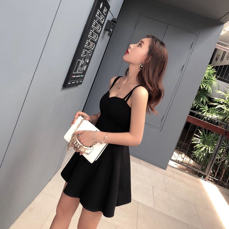 冷淡风小心机连衣裙,穿上清纯又洋气,各种身材都能穿,秒变女神