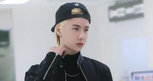  「上榜」拥有金发神颜的爱豆｜蔡徐坤、王一博同上榜，你最pick哪一个