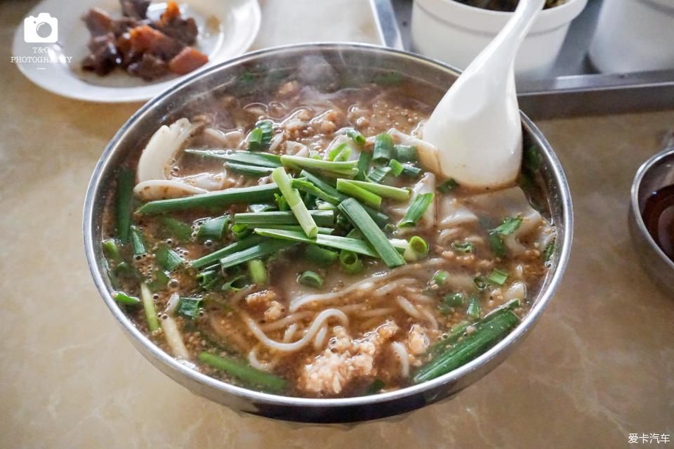  西双版纳@绿水青山就是金山银山，去西双版纳过泼水节！