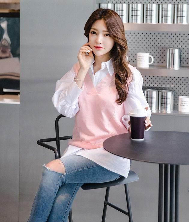 女人要舍得打扮，给人眼前一亮的美感，紧身裤的添加更洋气