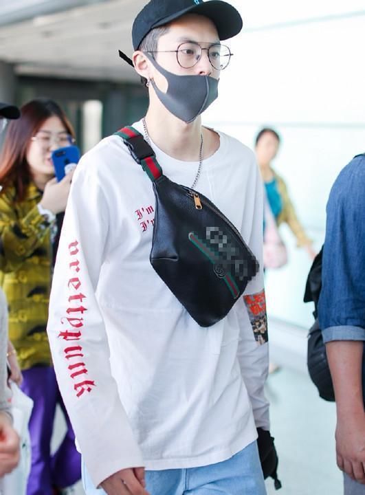 明星穿着真混乱，吴昕夏天穿卫衣黄圣依全是长袖，王鹤棣真不热吗