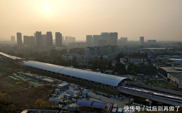 四川49km地铁年底进入试运营，施工4.5年设41站，经过你家吗