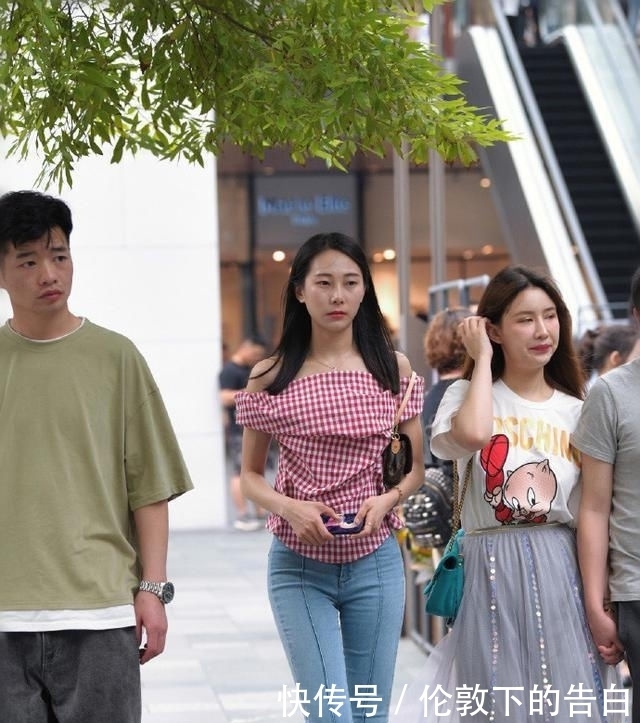  气质|百搭不过牛仔裤,穿上美感十足,彰显女神时尚魅力,散发青春气质