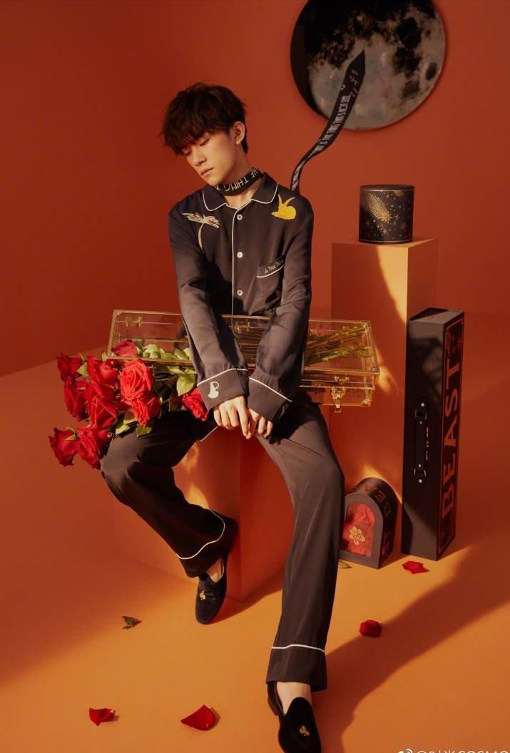 易烊千玺拍吻戏确认为谣言!后援会发博谴责并呼吁粉丝尊重爱豆