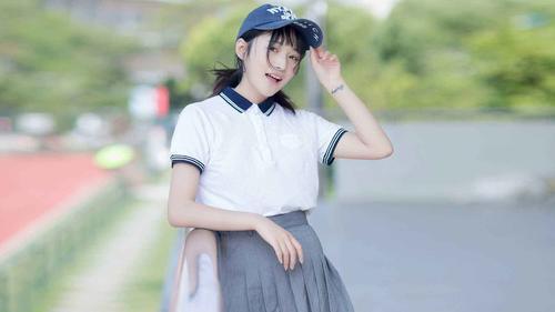 后背有3个现象,可能是螨虫在“三妻四妾”,学姐教你2招,百分百清