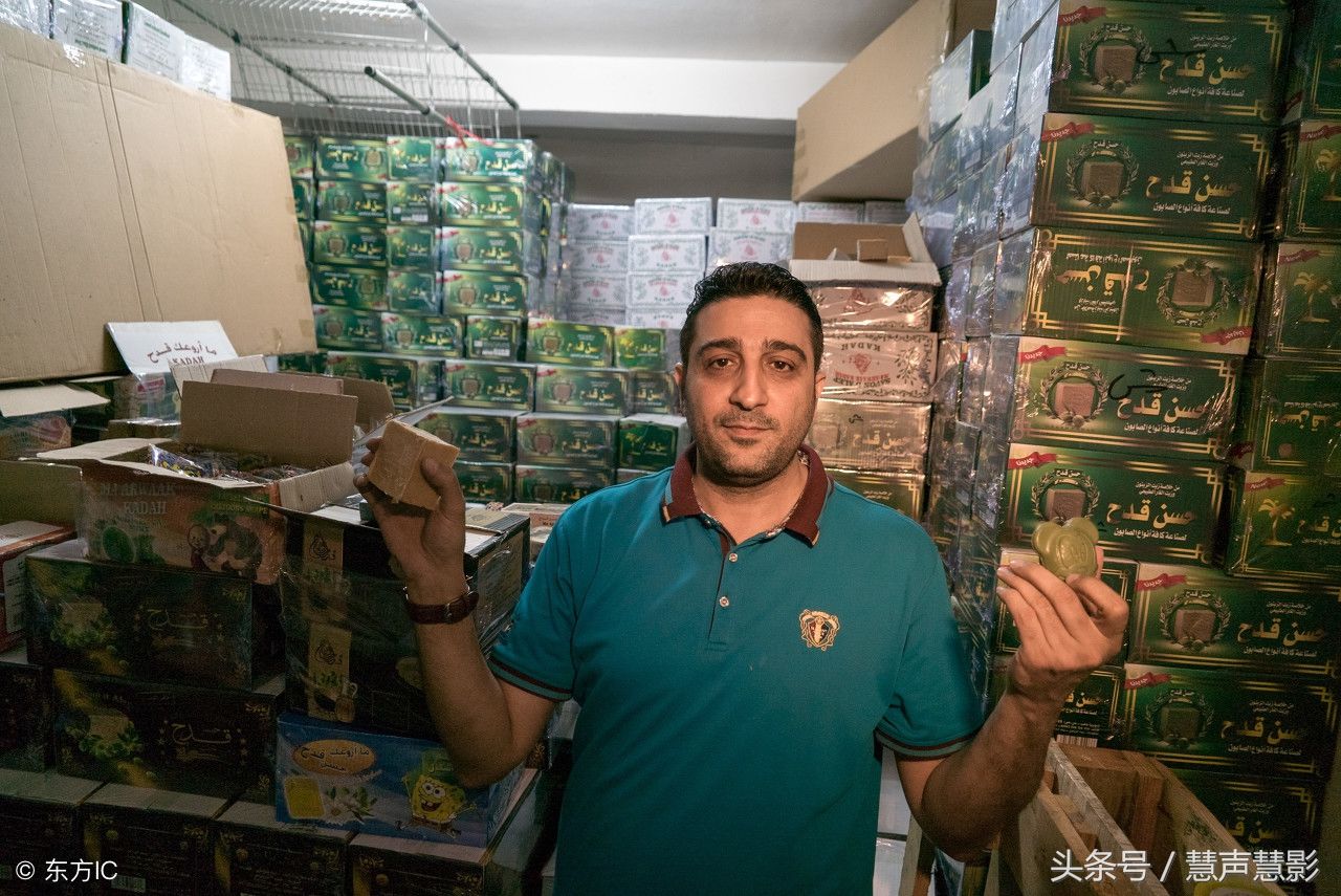 叙利亚小伙做淘宝模特日赚5000元,梦想买100