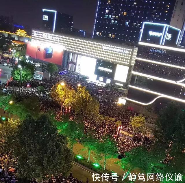 西安被抖音炒成“超级网红”的背后，是假期无处可去的西安人！