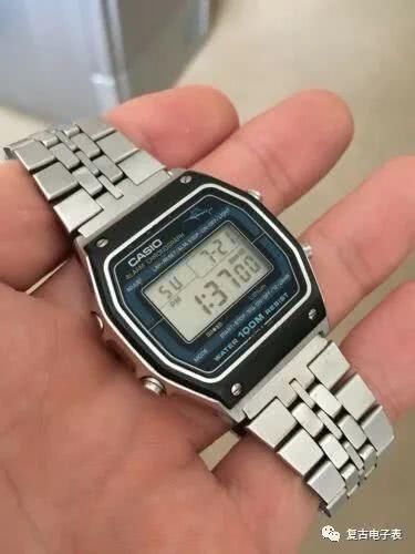  【喜欢】旗鱼MARLIN系列开启卡西欧真正的潜水之旅——CASIO w450