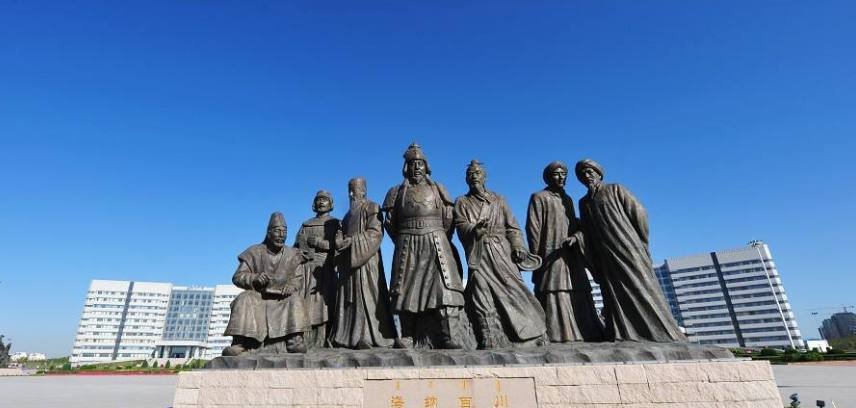 中国最富裕的三个城市，第一竟不是香港，上海、深圳均落榜
