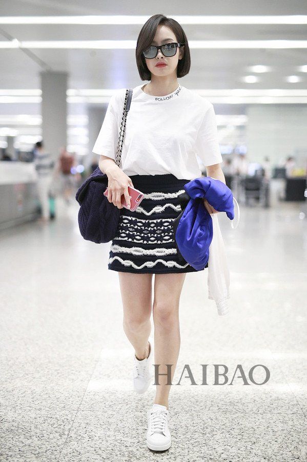 高腰A字裙搭出完美身材比例!明星博主A摆裙搭配方案，让你腿长羡