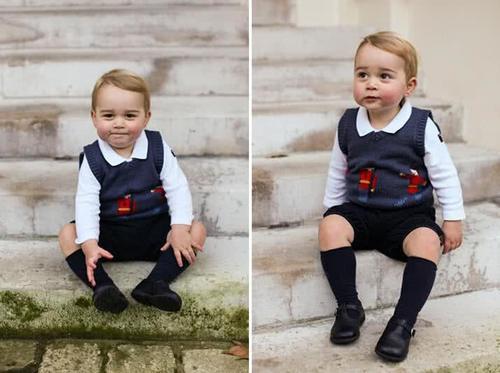 乔治小王子5岁官方生日照发布，竟笑出鱼尾纹，穿的衬衫才300多元