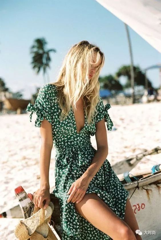 伊能静被赵雅芝“带坏”了，7000块的“奶奶衣”还能穿成18岁!