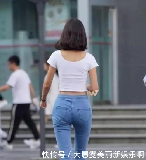 「不失」牛仔裤展现女性神秘的诱惑,高贵而不失优雅!