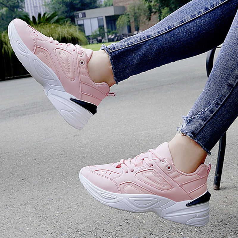 太久没运动，走路都懒得走，女人一定要给自己准备一双运动鞋