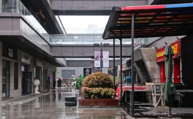 「快些开学吧」接头暗号:老北川!