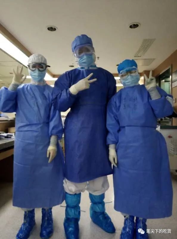  「小伙」小伙坐高铁误入武汉，没想留在医院成“红人”