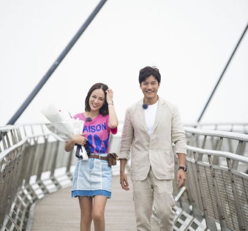 陈乔恩■有种“整容”叫恋爱三个月，艾伦还是原样，陈乔恩却大有不同