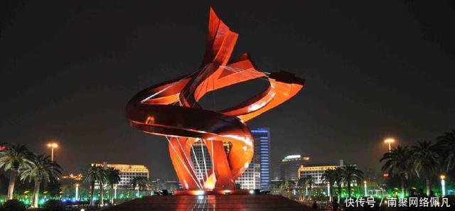 广东省其它城市都有“设区”, 唯独这两个城市, 是不设区的地级市