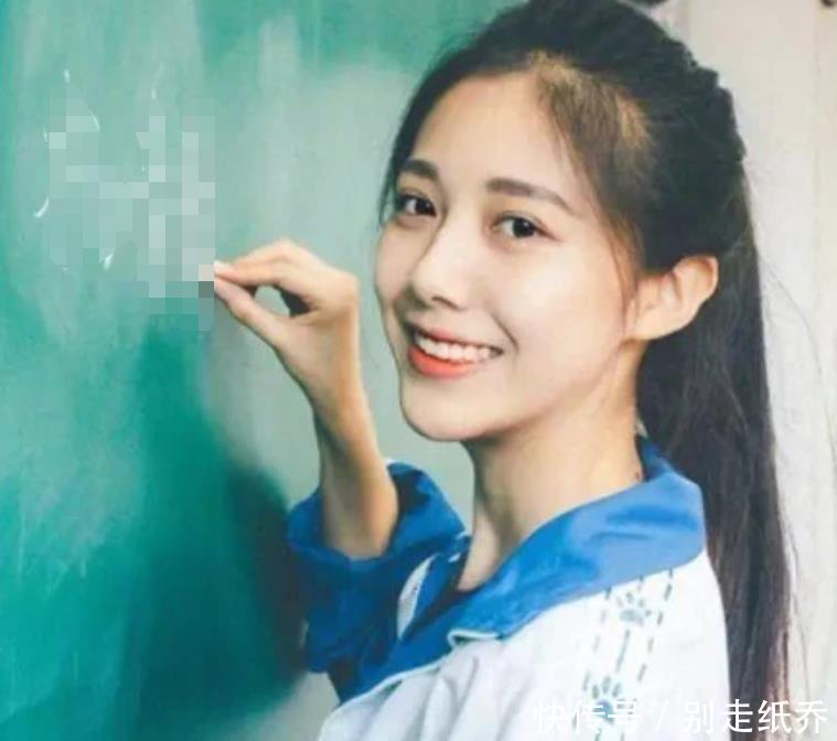 「显得」校服“太丑”不想穿?牢记这“3个小办法”,让你爱上“丑丑的校服”
