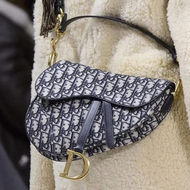 芭莎90秒｜值得推荐的2018夏季热门包袋