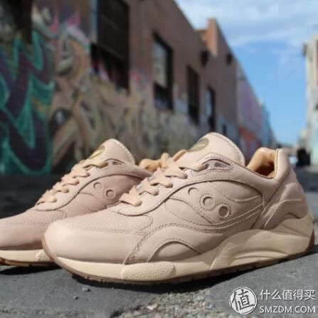 值鞋控VOL.74:打造秋冬感，“吃土＂配色运动鞋来袭!