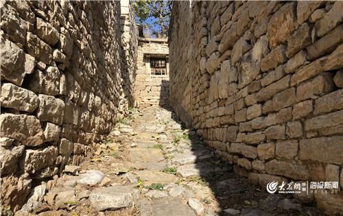 济南长清山峪里藏着千年石头村