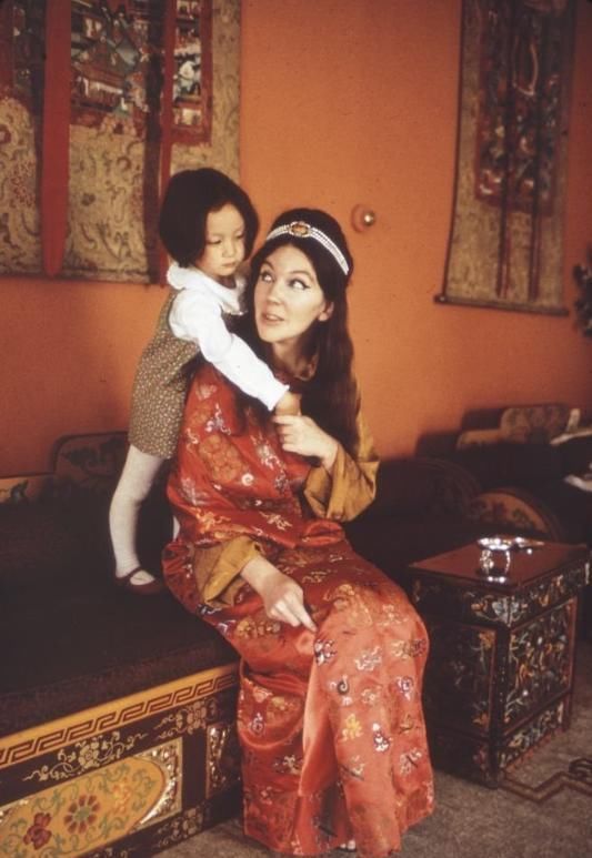 此国曾属中国，如今对中国防范极严，被视为中国人的禁区