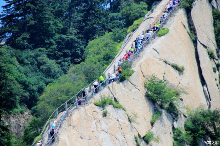 偷得浮生半日闲，自驾宋MAX，去爬华山观美景