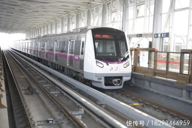  字头@动车和高铁有什么区别