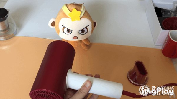 小米生态链上新，双倍负离子，女生最爱!