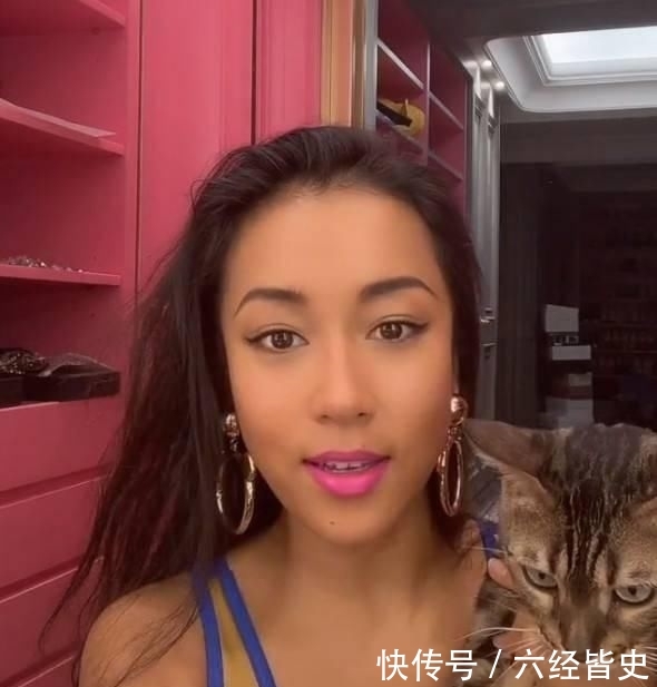  『完美』完美驾驭“死亡芭比粉”的两个女人，一个颜值超高，一个气场超强