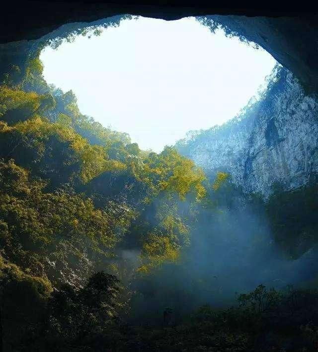 贵州有个世界最大的天坑群, 世界上最大单口电望远镜建于此!