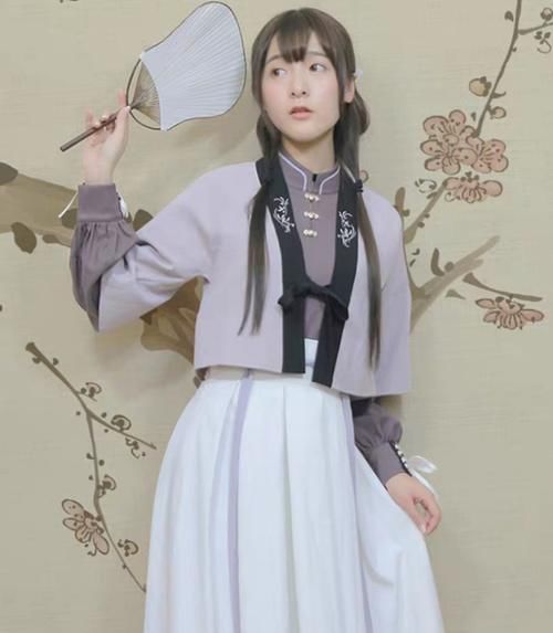  #汉服#穿汉服出街被骂，但汉元素不一样，这几套汉服男生看了都不舍