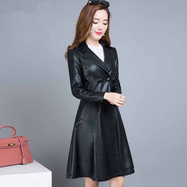 等我发工资了，一定要买这件“皮衣外套”，十件风衣都抵不上它美