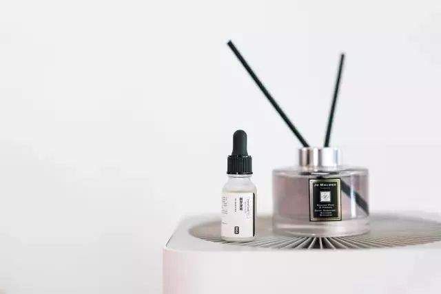 国货=没卵用?用完脸比脖子白一个色号，这些国货pick一下!