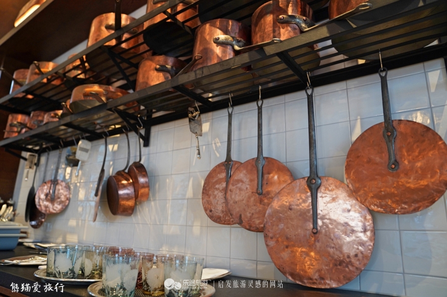 奥黛丽赫本最倾慕的结婚圣地，如今又有天空泳池