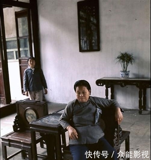 罕见老照片：看看上世纪70年代的中国什么样子，充满时代特色！