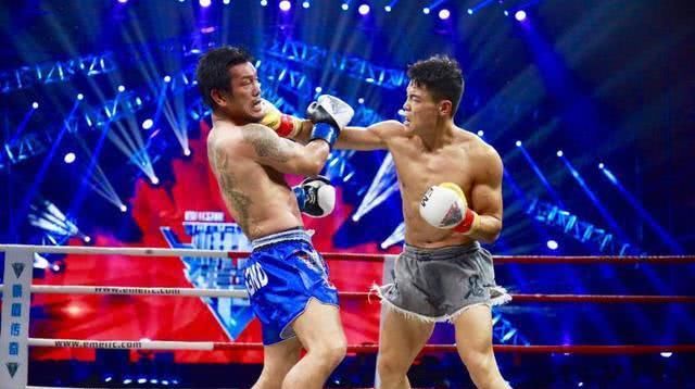  『搏击』赛事停摆让搏击自媒体处境艰难，专家：多数团队都是乌合之众