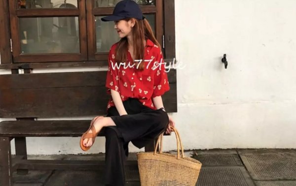 30元的T恤，60元凉鞋，70元的连衣裙，这家店好看到飞起!