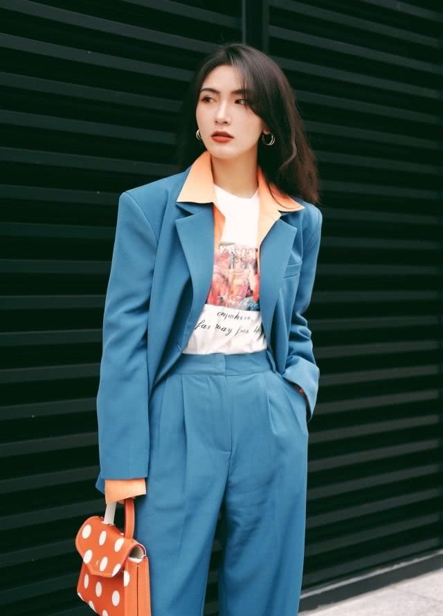  『色系』秋天没衣服穿？没灵感？手把手教你学穿搭，搞定整个秋冬