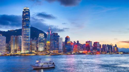 中国这地方以港口闻名，被誉为夜景最美的城市，网友：竟不是上海