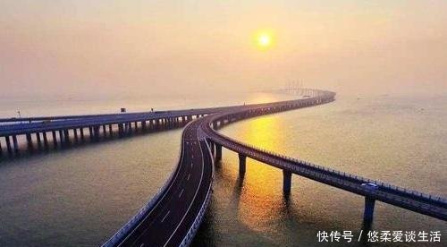 香港在左边开车，大陆在右边，港珠澳大桥上怎么开网友太聪明