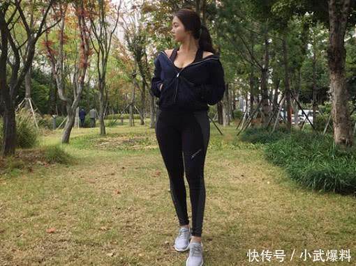 身高1.56米体重120斤, 健身后曲线完美, 网友称: 微胖女神