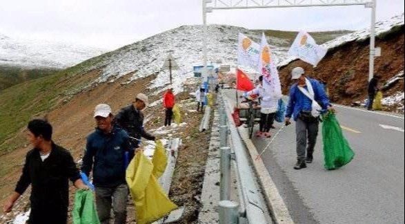 川藏线公路: 当地人在哭泣, 求大家别再来了